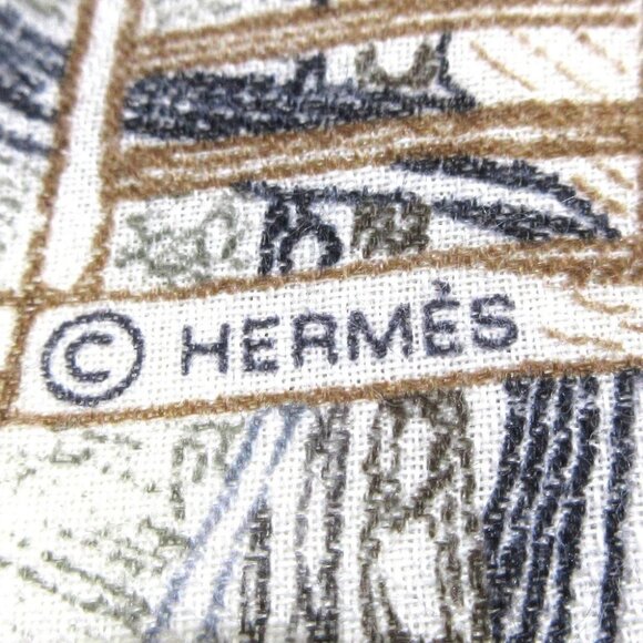 Auth HERMES Carres 140/Carre Geant - White Ardoise Etoupe Cashmere Silk Scarf - Picture 5 of 5